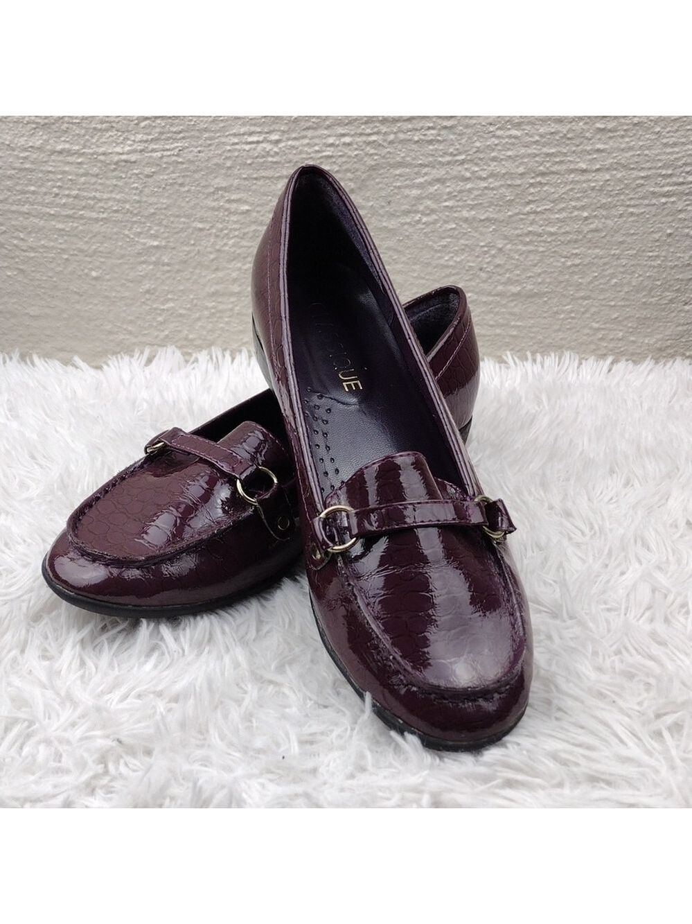 Classique Plum Snakeskin Faux Patent Leather Round Toe Slip On Low Heel Loafer